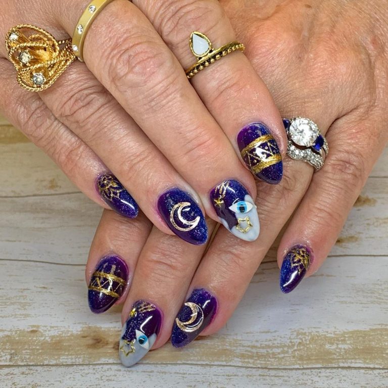 [UPDATED] 45+ Detailed Astrology Nails Designs